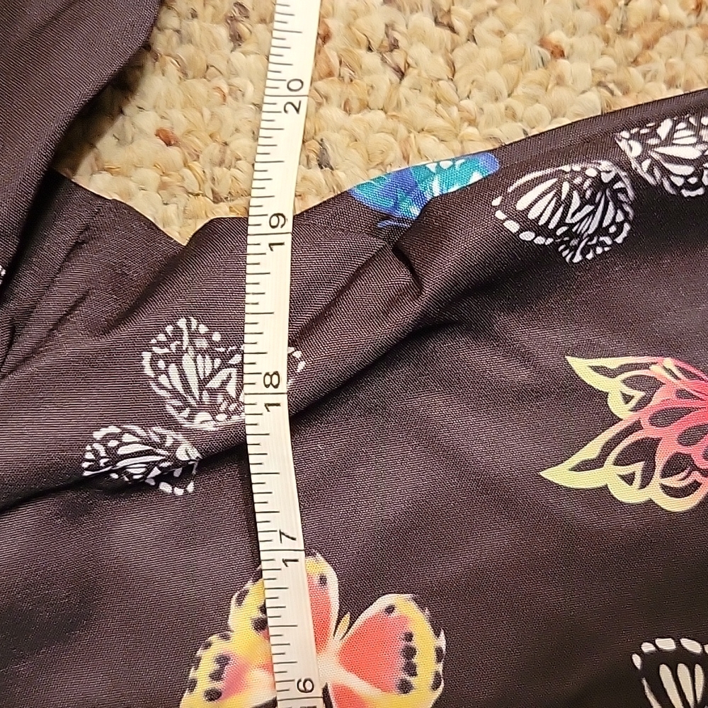 Scrub top - Picture 2 of 5